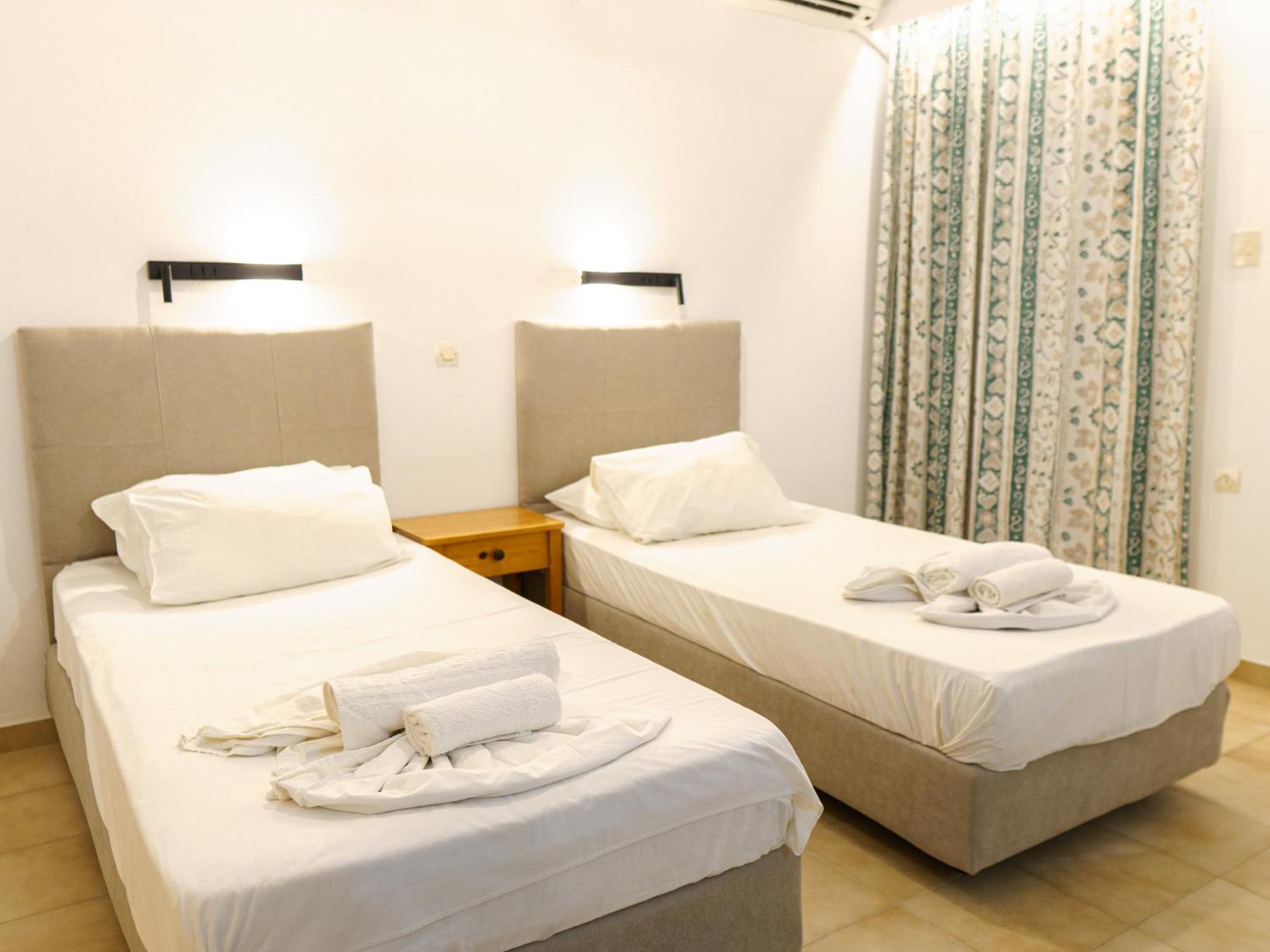 Hotel Manos Faliraki