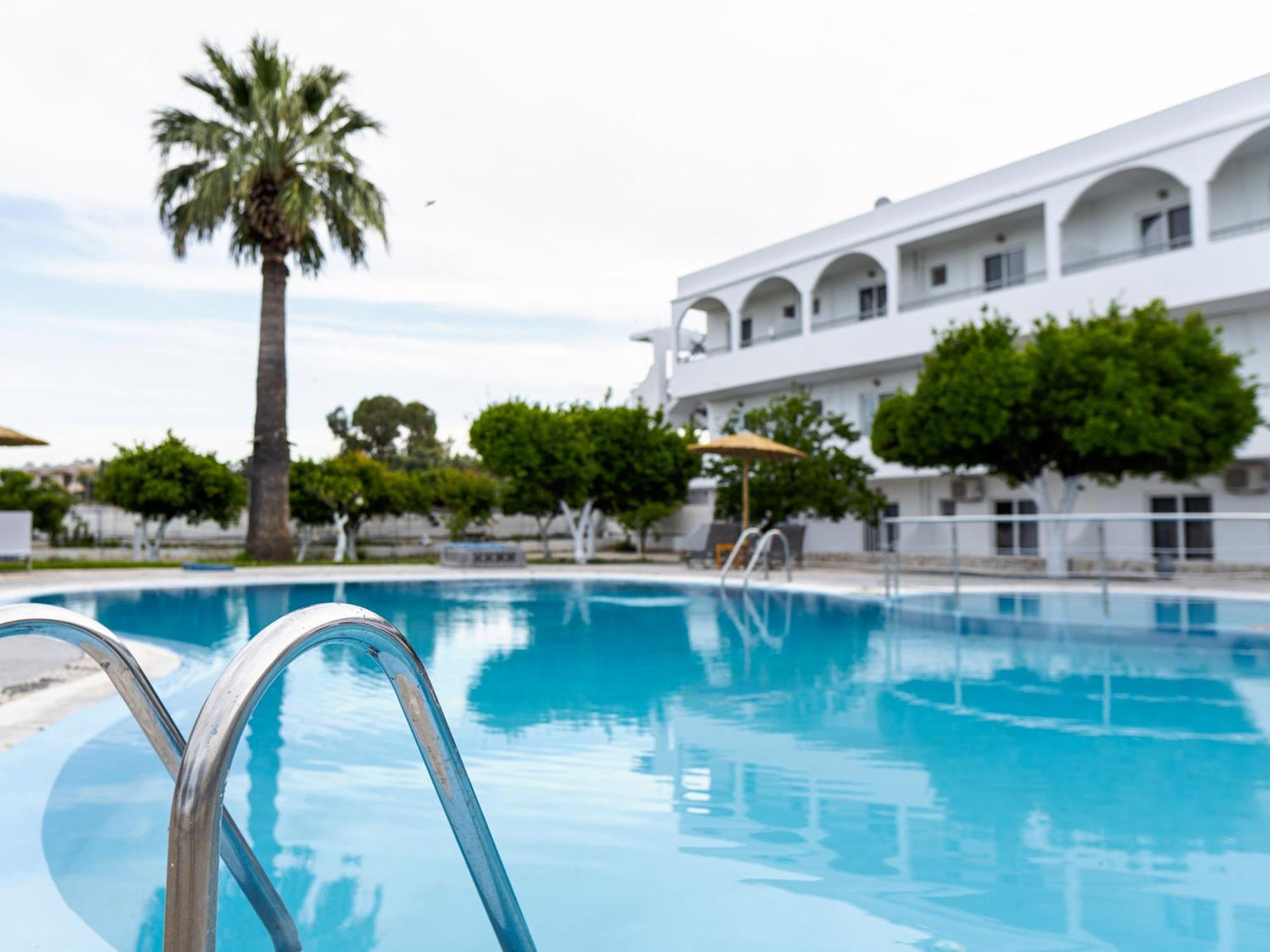 Hotell Manos 2*